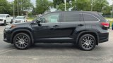 Used 2017 Toyota Highlander SE image 5