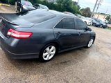 Used 2011 Toyota Camry image 3