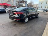 Used 2018 Hyundai Elantra SE image 6