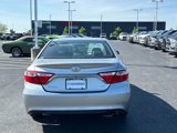 Used 2017 Toyota Camry SE image 4