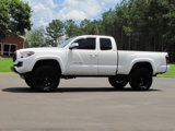 Used 2022 Toyota Tacoma 2WD Access Cab image 3