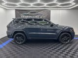 Used 2017 Jeep Grand Cherokee Altitude image 2