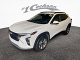 Used 2024 Chevrolet Trax LT w/ Sunroof Package image 4