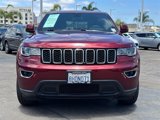 Used 2019 Jeep Grand Cherokee Laredo w/ 18" Wheel & 8.4" Radio Group image 5