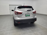 Used 2020 Nissan Rogue Sport S image 6