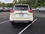 Used 2017 Nissan Rogue SL image 4