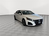 Used 2023 Nissan Altima 2.5 SV image 2