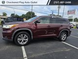 Used 2014 Toyota Highlander XLE image 2