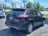 Used 2022 Ford Edge SEL image 5
