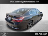 Used 2017 Honda Accord Sport image 5