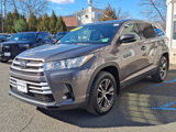 Used 2019 Toyota Highlander LE image 3