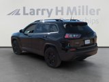 Used 2020 Jeep Cherokee Latitude Plus image 3