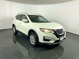 Used 2018 Nissan Rogue SV image 3