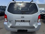 Used 2006 Nissan Pathfinder SE w/ (P01) Se Premium Pkg image 6