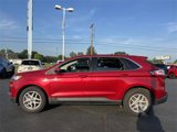 Used 2022 Ford Edge SEL w/ Convenience Package image 4