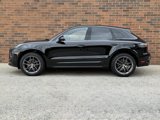 Used 2024 Porsche Macan image 2