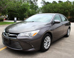 Used 2015 Toyota Camry LE image 4