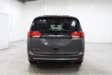 Used 2017 Chrysler Pacifica Touring-L image 4
