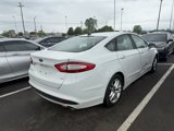 Used 2015 Ford Fusion SE image 3