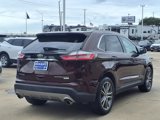 Used 2020 Ford Edge Titanium image 4