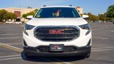 Used 2018 GMC Terrain SLE w/ Driver Convenience Package image 4