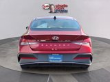 Certified 2025 Hyundai Elantra SE image 4