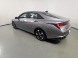 Used 2023 Hyundai Elantra Limited image 5