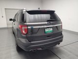 Used 2018 Ford Explorer XLT image 6
