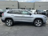 Used 2022 Jeep Cherokee Limited image 2