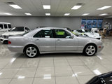 Used 2002 Mercedes-Benz E 320 Sedan image 2