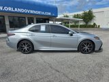 Used 2021 Toyota Camry SE image 3