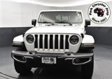 Used 2020 Jeep Gladiator Overland image 2