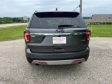 Used 2017 Ford Explorer XLT image 4