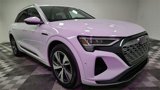 Used 2024 Audi Q8 e-tron Premium Plus w/ Premium Plus Package image 2