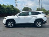 Used 2024 Hyundai Tucson SE image 3