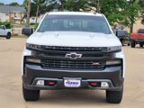 Used 2020 Chevrolet Silverado 1500 LT Trail Boss image 2