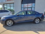 Used 2017 Ford Taurus SE image 4