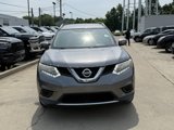 Used 2015 Nissan Rogue SV image 3