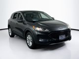 Used 2020 Ford Escape SE image 3