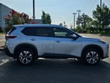 Used 2023 Nissan Rogue SV image 4