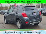 Used 2022 Chevrolet Trax LT w/ LT Convenience Package image 3