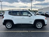 Used 2021 Jeep Renegade Latitude w/ Luxury Group I image 5