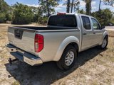 Used 2019 Nissan Frontier SV image 3