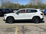 Used 2022 Volkswagen Taos S image 2
