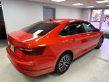 Used 2020 Volkswagen Jetta SE image 3