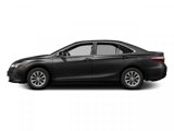 Used 2017 Toyota Camry LE image 3