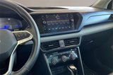 Used 2024 Volkswagen Taos SE w/ Panoramic Sunroof Package image 6