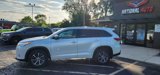 Used 2017 Toyota Highlander XLE image 4
