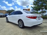 Used 2015 Toyota Camry SE w/ Moonroof Package image 2