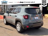 Used 2018 Jeep Renegade Sport image 4